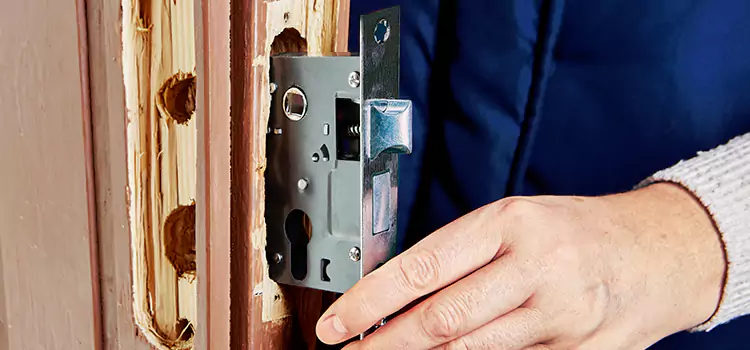 Garage Door Lock Replacement Crest Hill